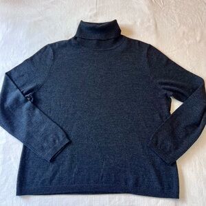 Pendleton Wool Turtleneck Sweater 100% Merino Wool Gray Petite L